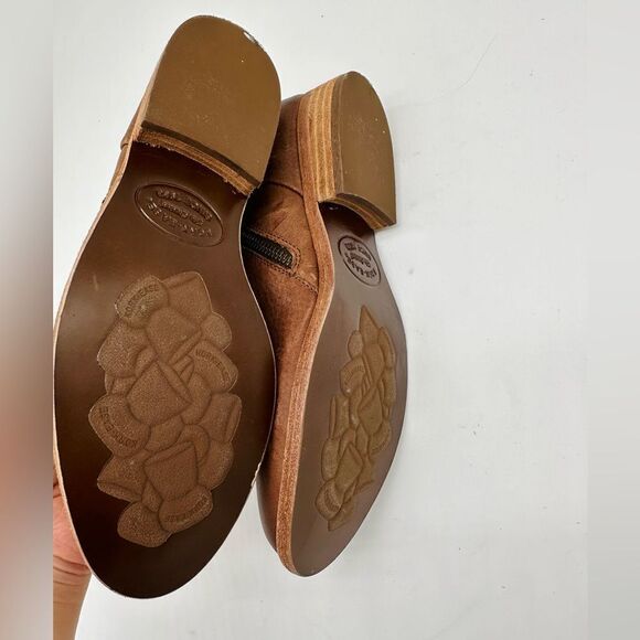 Kork Ease

Kork Ease Riley - Picture 3 of 8